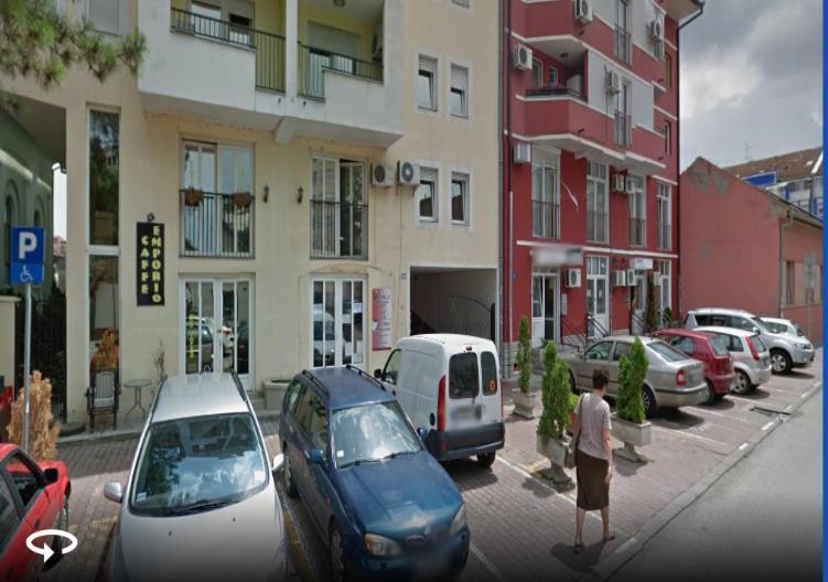 Sweet Home Center Apartment نوفي ساد المظهر الخارجي الصورة