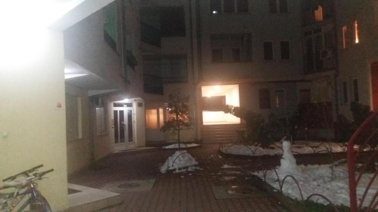Sweet Home Center Apartment نوفي ساد المظهر الخارجي الصورة