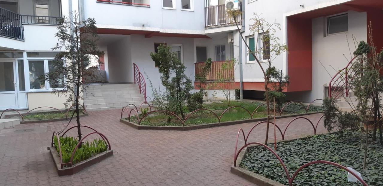 Sweet Home Center Apartment نوفي ساد المظهر الخارجي الصورة